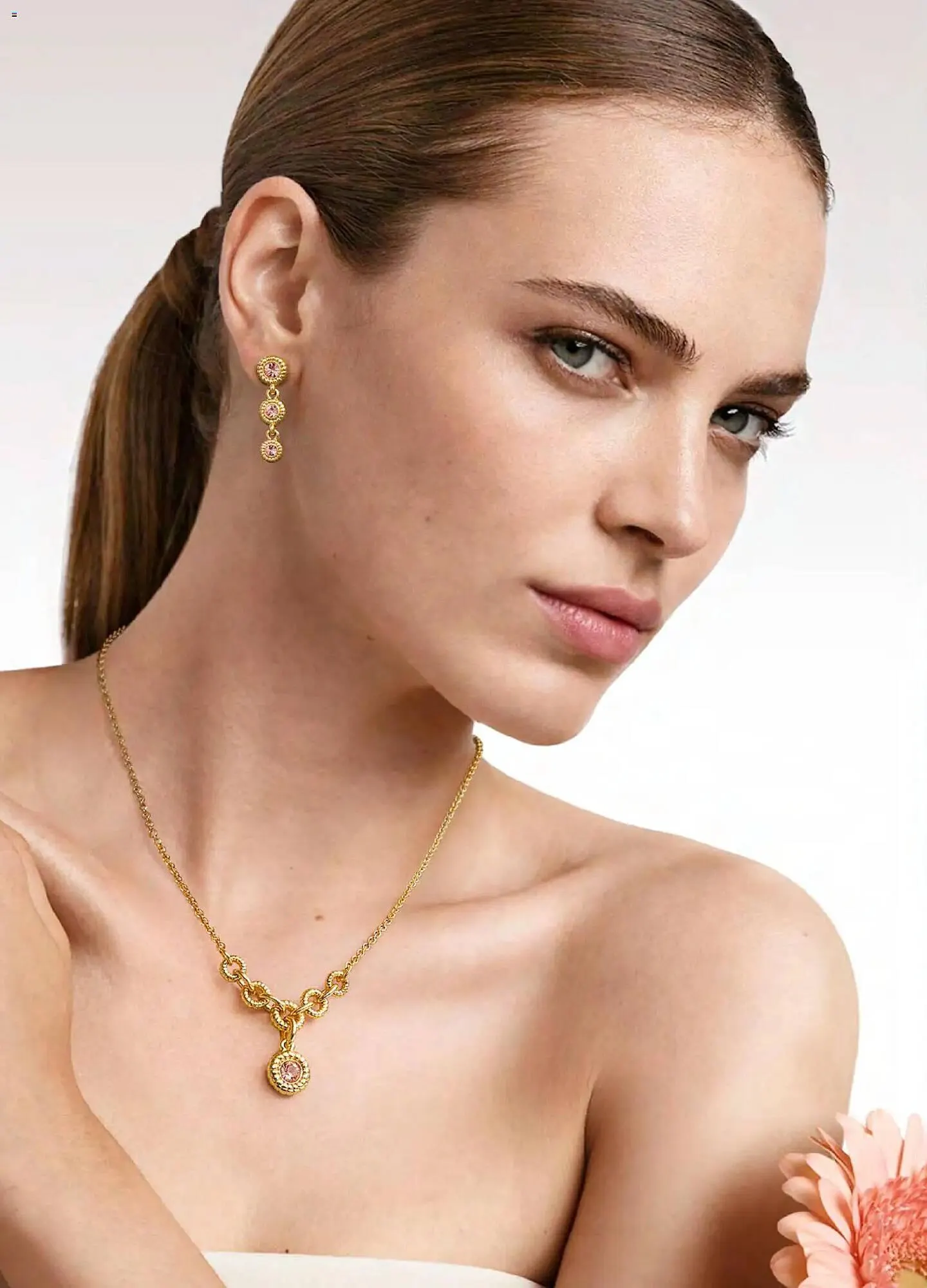 Catalogo de Catálogo Yanbal 28 de marzo al 25 de abril 2026 - Pag 40