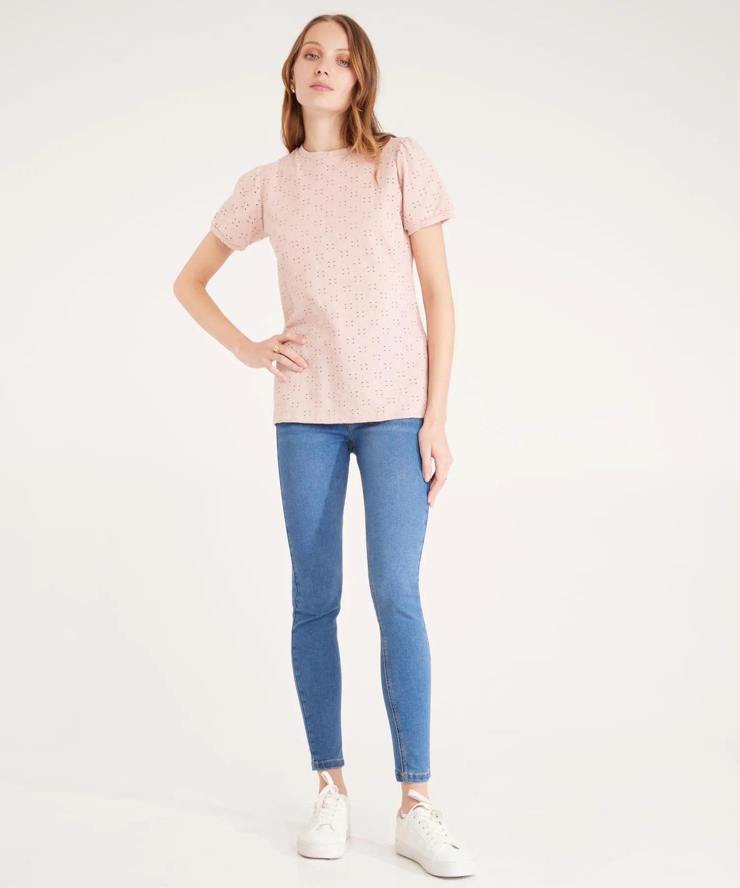 Jean Skinny Tiro Medio con Abotonadura Delantera