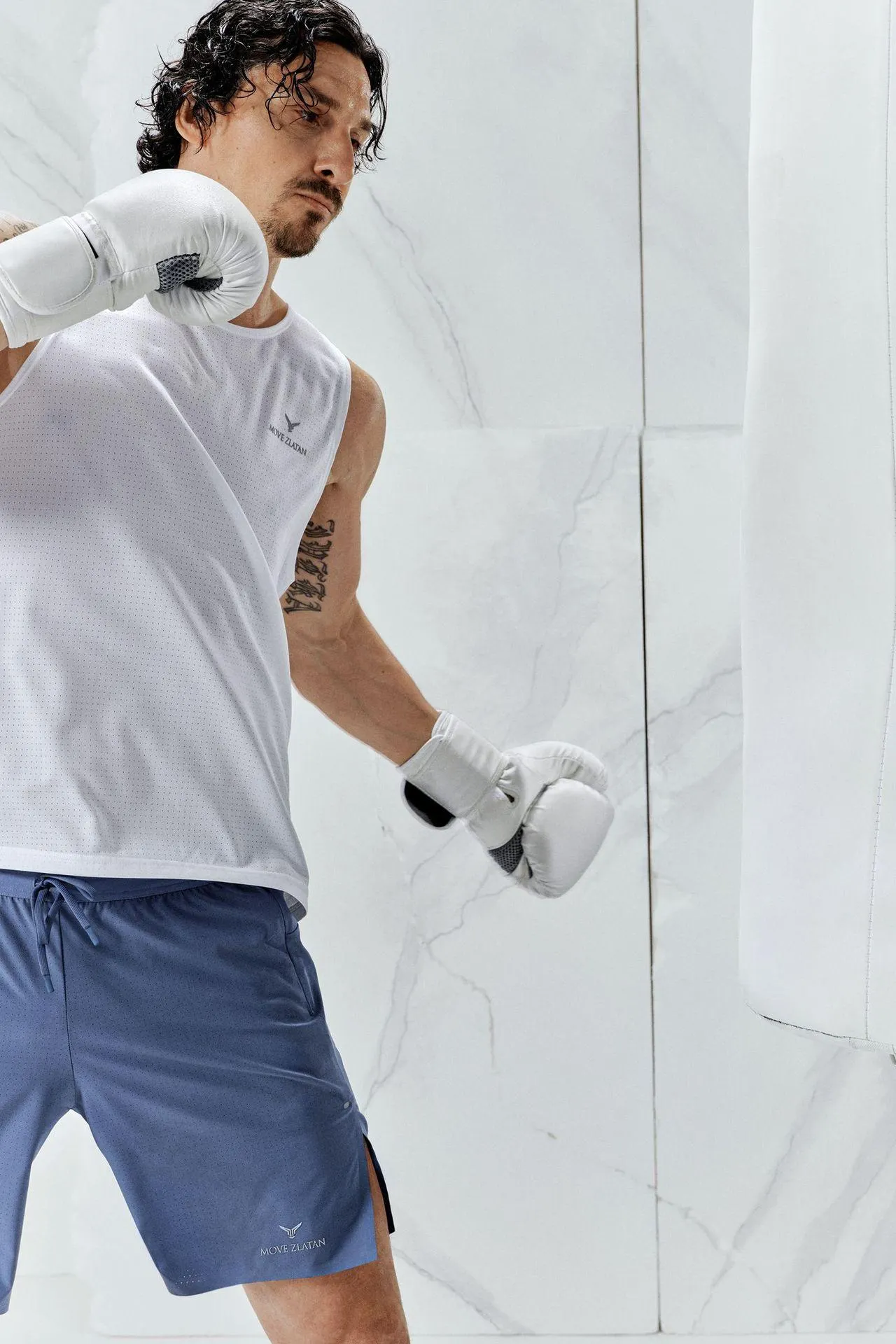 Camiseta de deporte Regular Fit con DryMove™