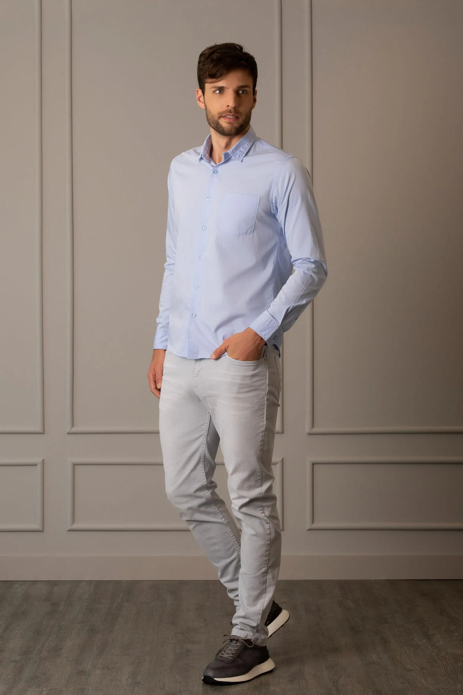 Camisa manga larga popelina para hombre cuello camisero clásico