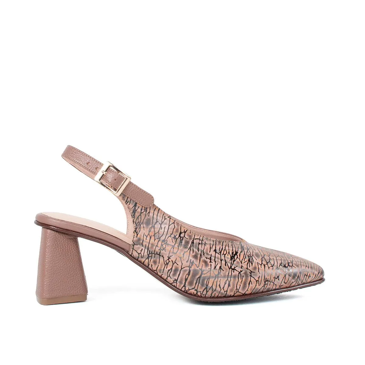 Trabillas de cuero color café con estampado