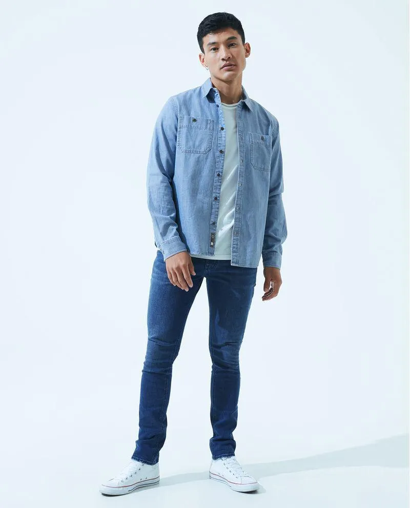Camisa clásica en denim para hombre