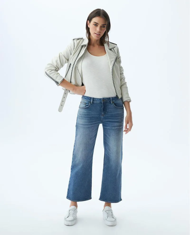 Jean de Mujer Low Rise, Rusty, Bota Relaxed - Azul Medio