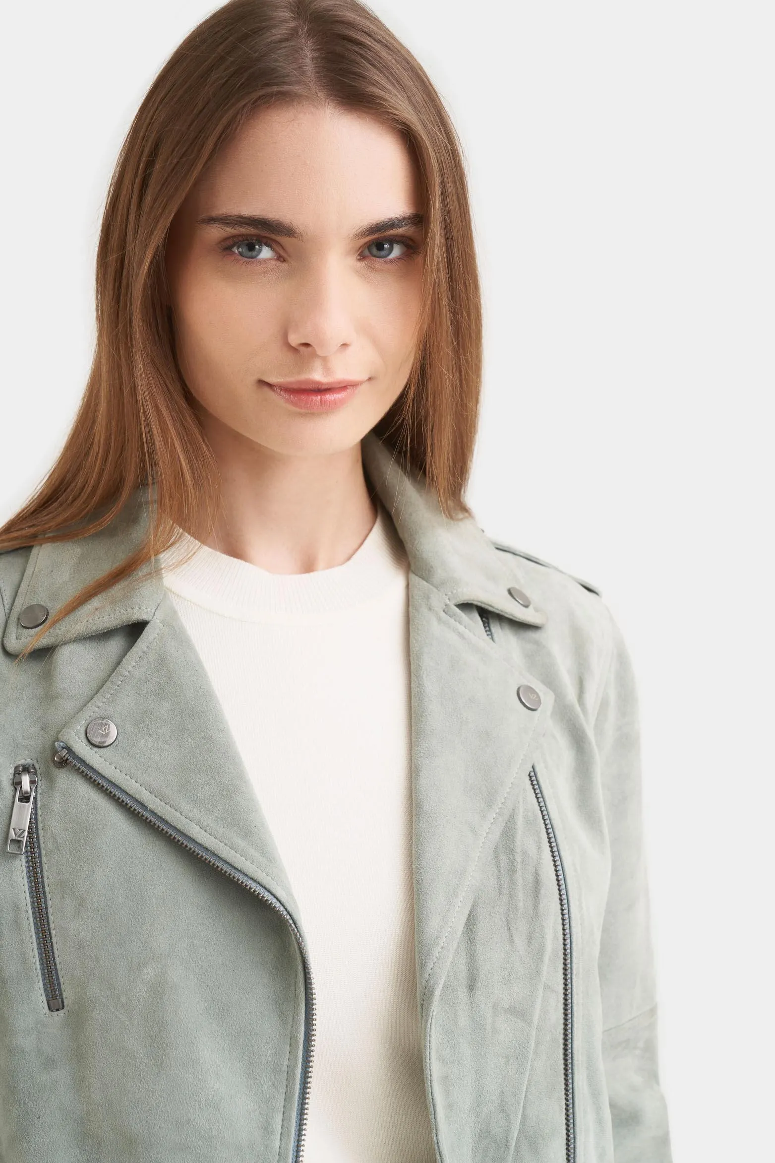 Chaqueta biker en cuero gamuza para mujer fit ajustado