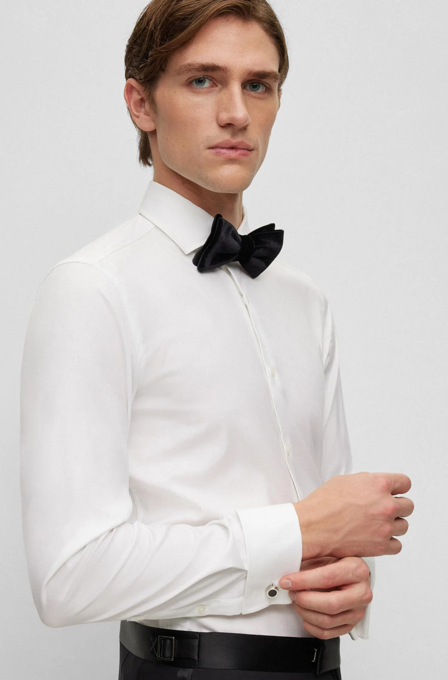 Camisa Slim Fit De Algodón Con Puños Dobles Hombre