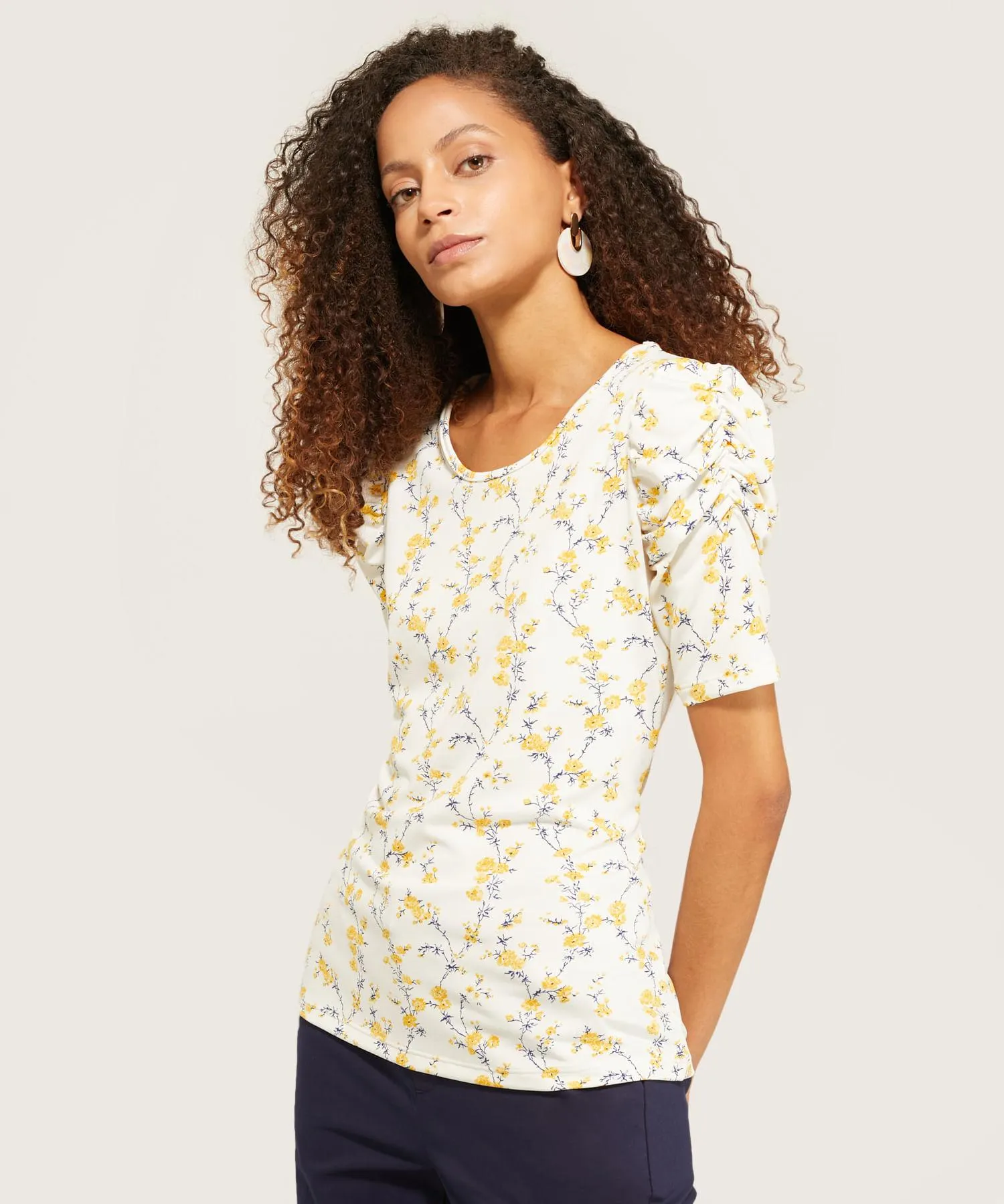 Camiseta Estampada Con Ruche