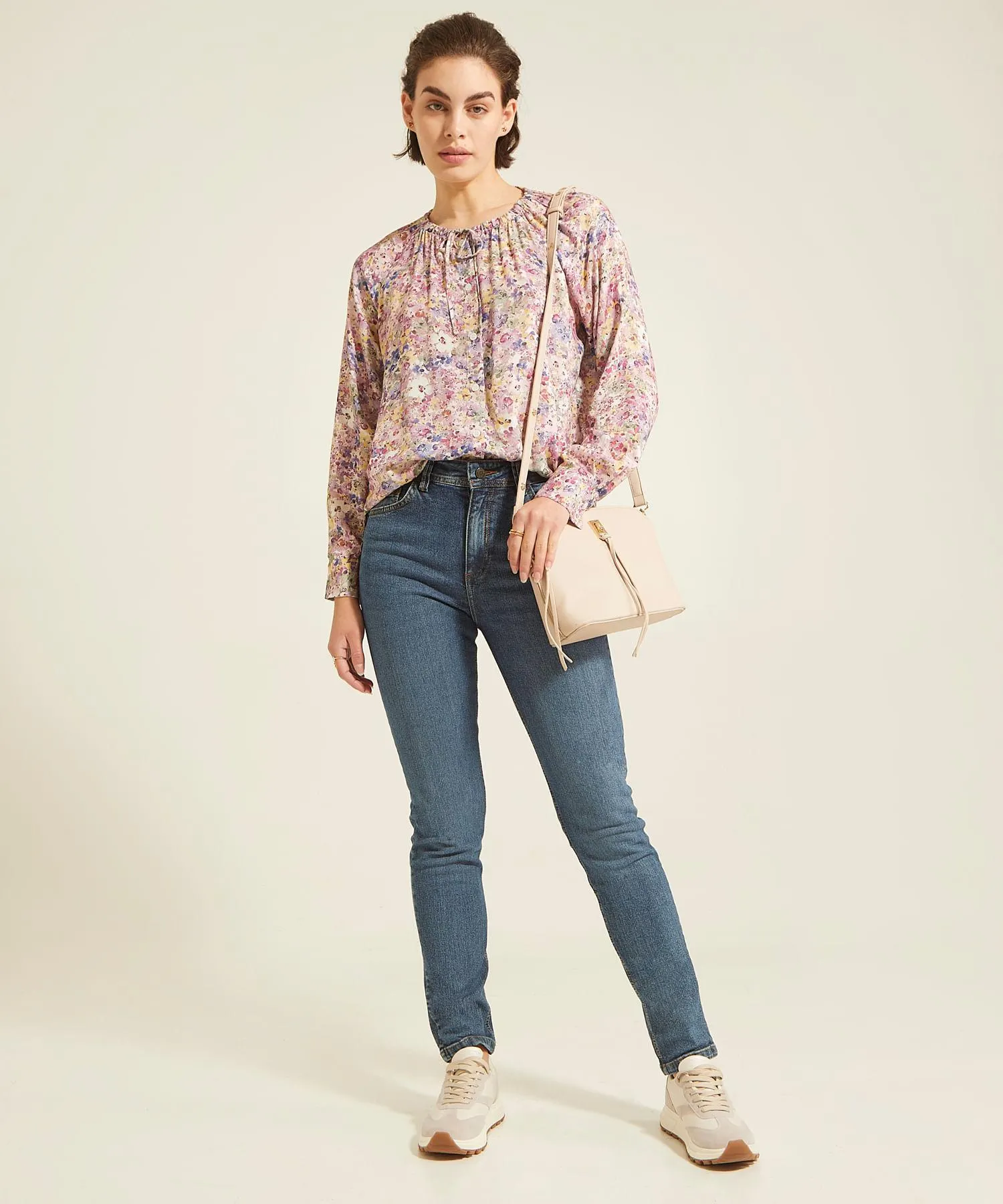 Jean Slim Tiro Medio