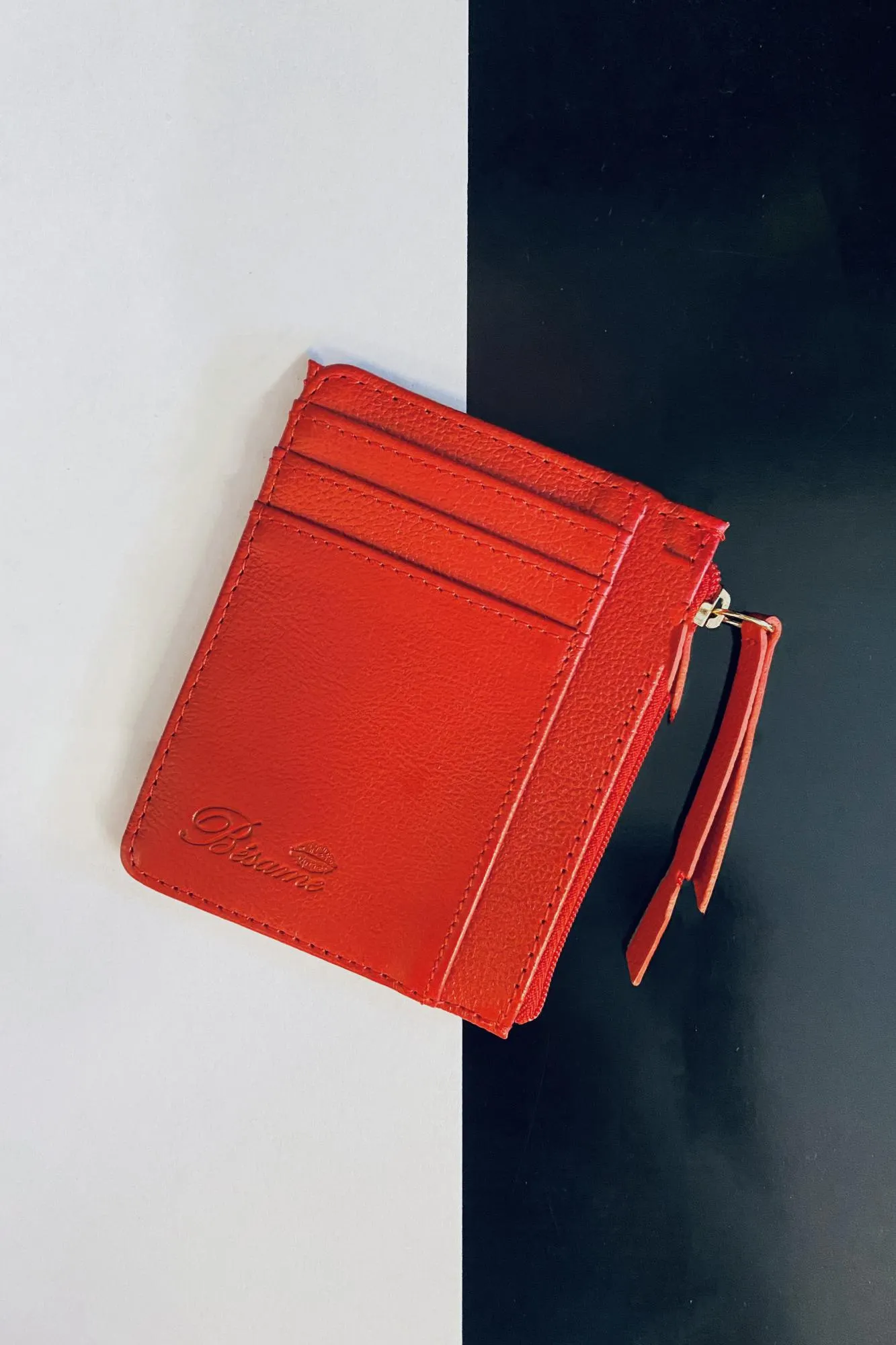 Card holder rojo bésame