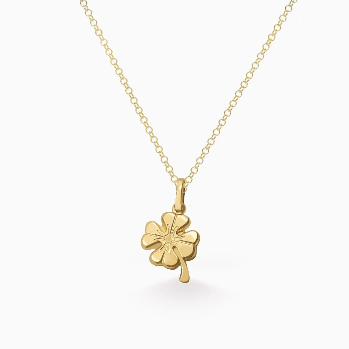 Dije en oro amarillo de 18K flor trébol doble cara