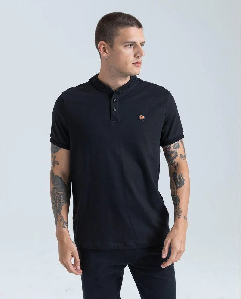 Polo cuello neru para hombre