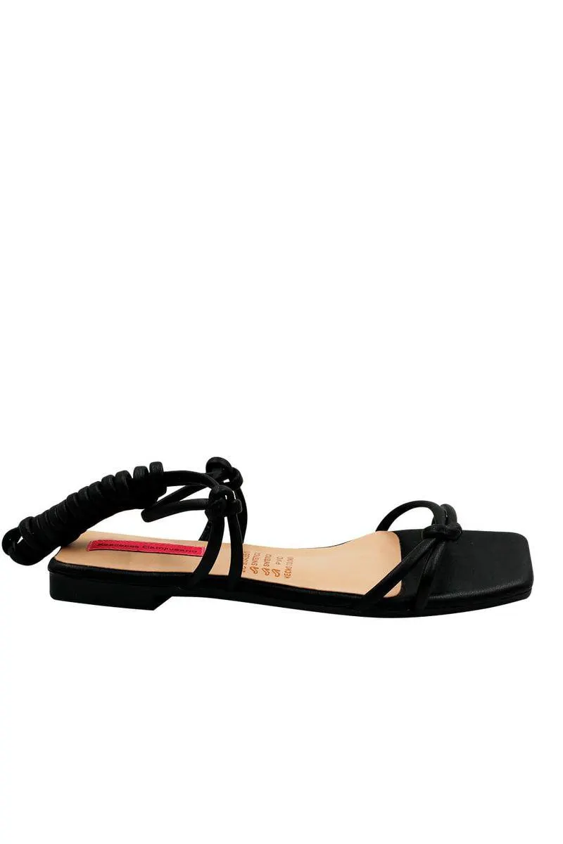 Sandalia Plana Negro Bianca