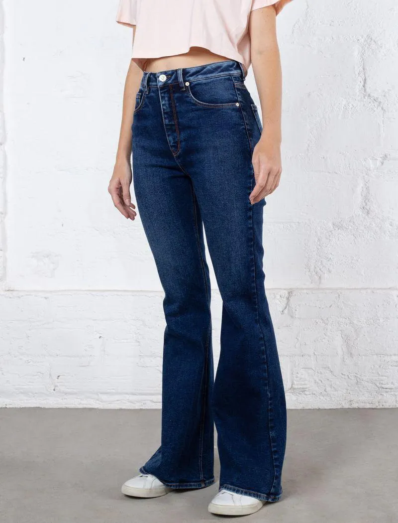 Jean Flare tono oscuro