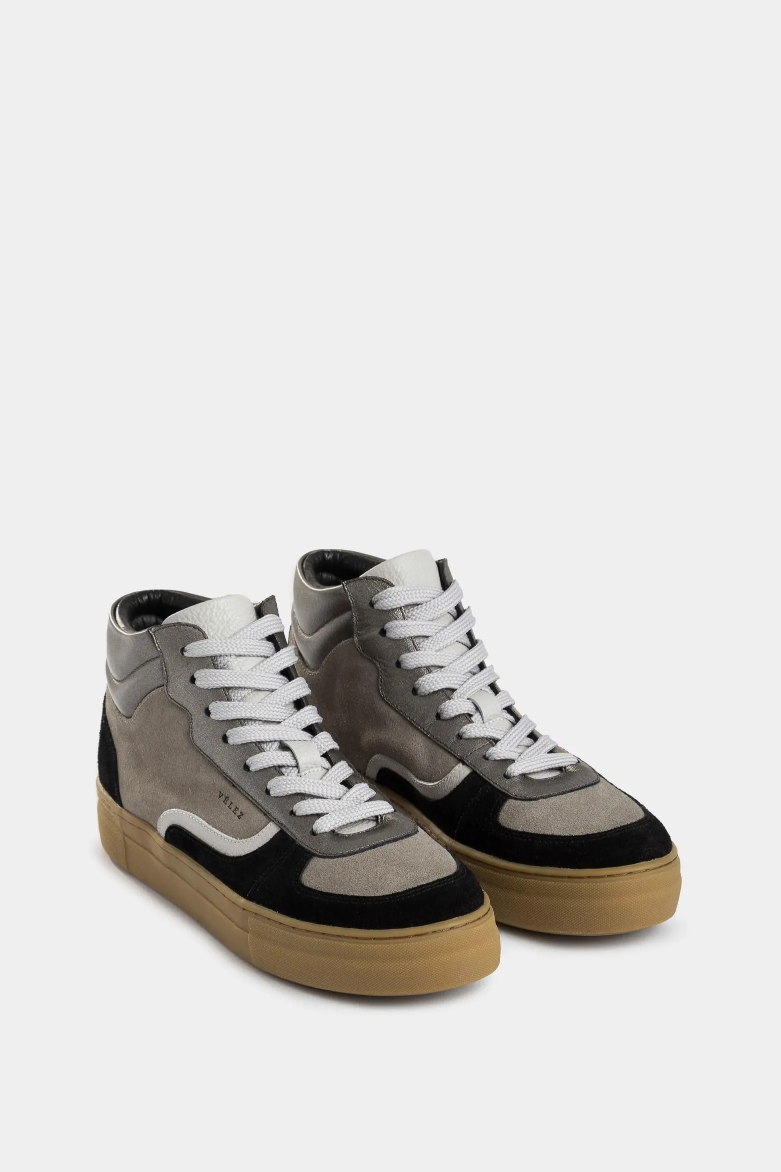 Tenis tipo bota Magena de cuero para mujer acabado vintage