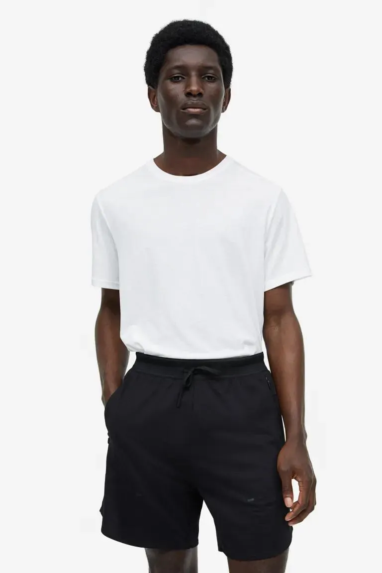 Sportovní šortky z materiálu DryMove™