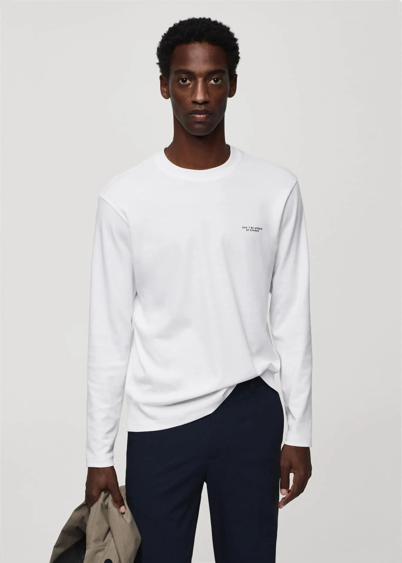 Camiseta 100% algodón detalle estampado