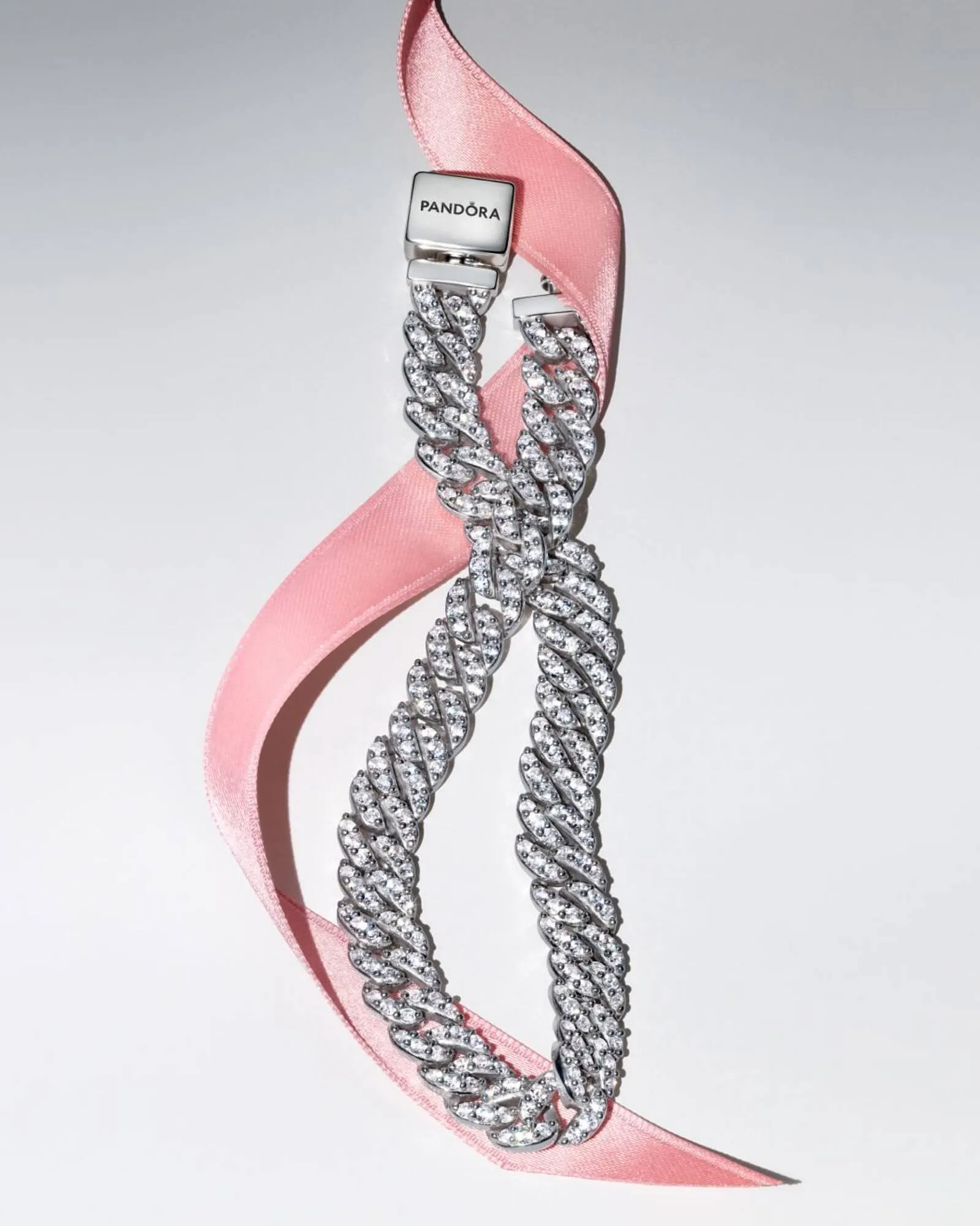 Pandora leták - 26. listopadu 9. prosince 2024 - Page 2