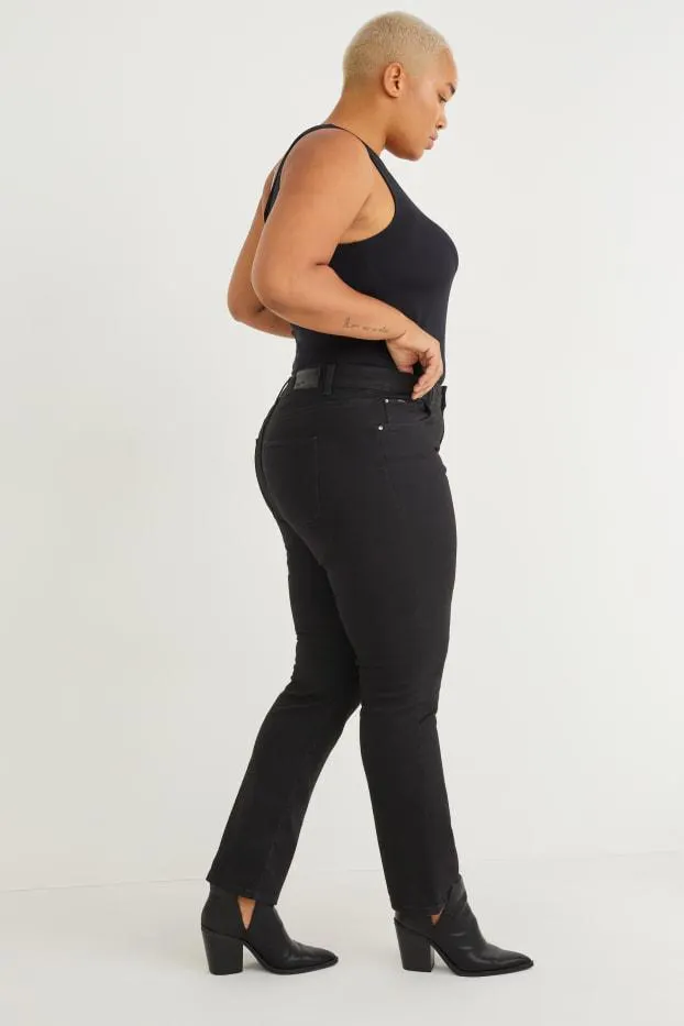 Straight jeans - mid waist - LYCRA®