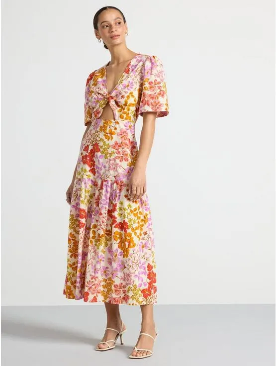 Maxikjole med knutedetalj