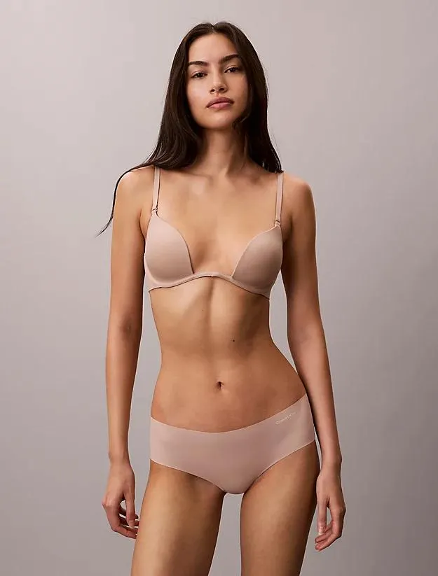 Low Plunge Bra - Perfectly Fit