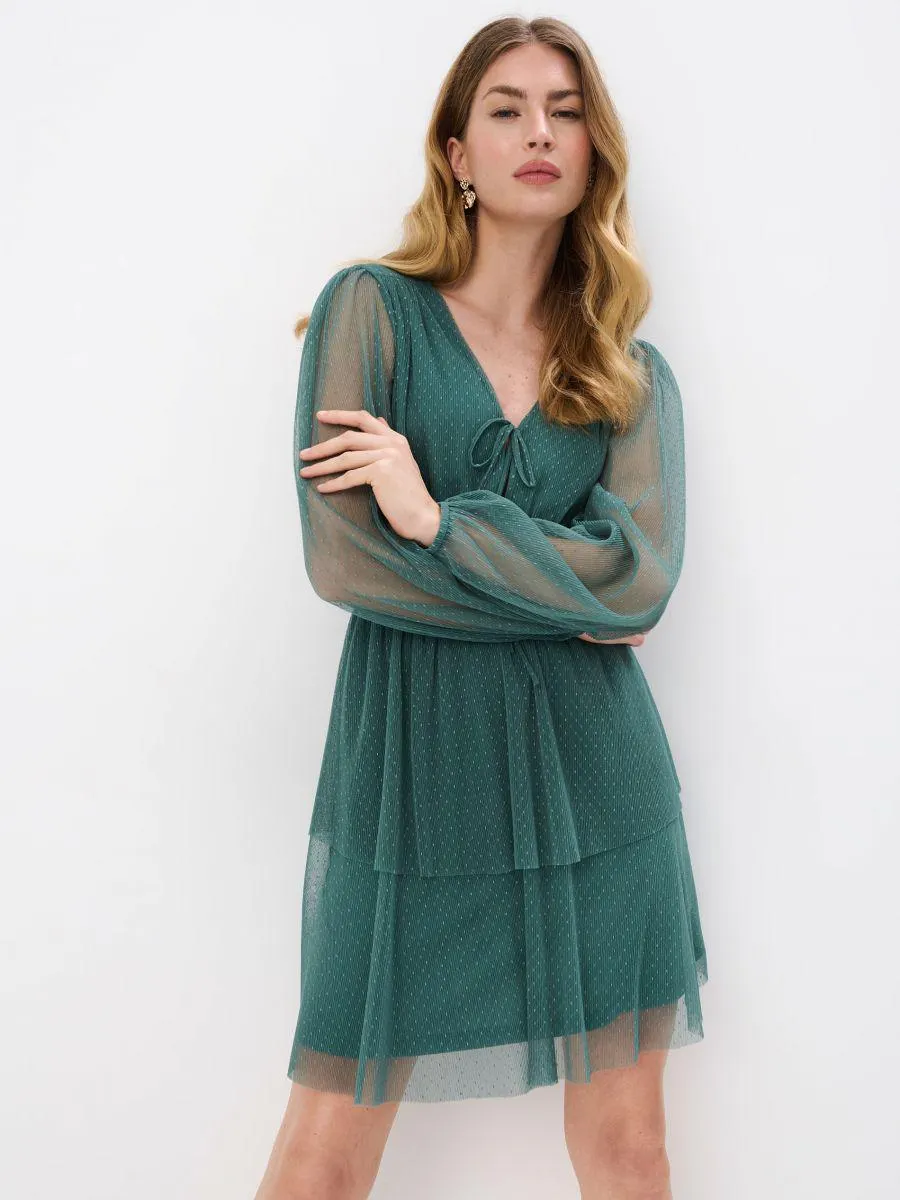 Puntíkované mini šaty