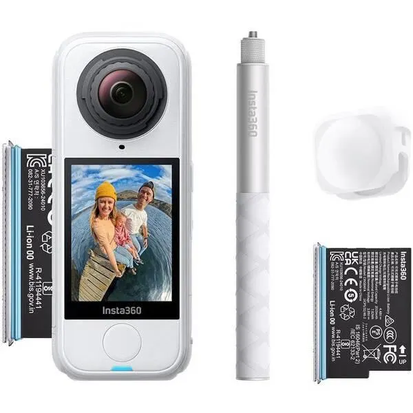 Outdoorová kamera Insta360 X4 Air Starter Bundle bílá