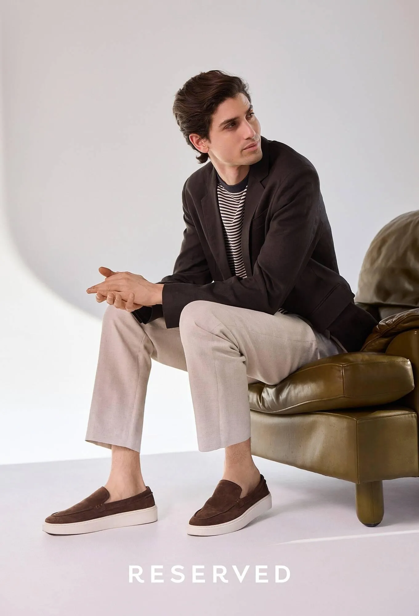 Reserved leták - 26. března 6. dubna 2026 - Page 1