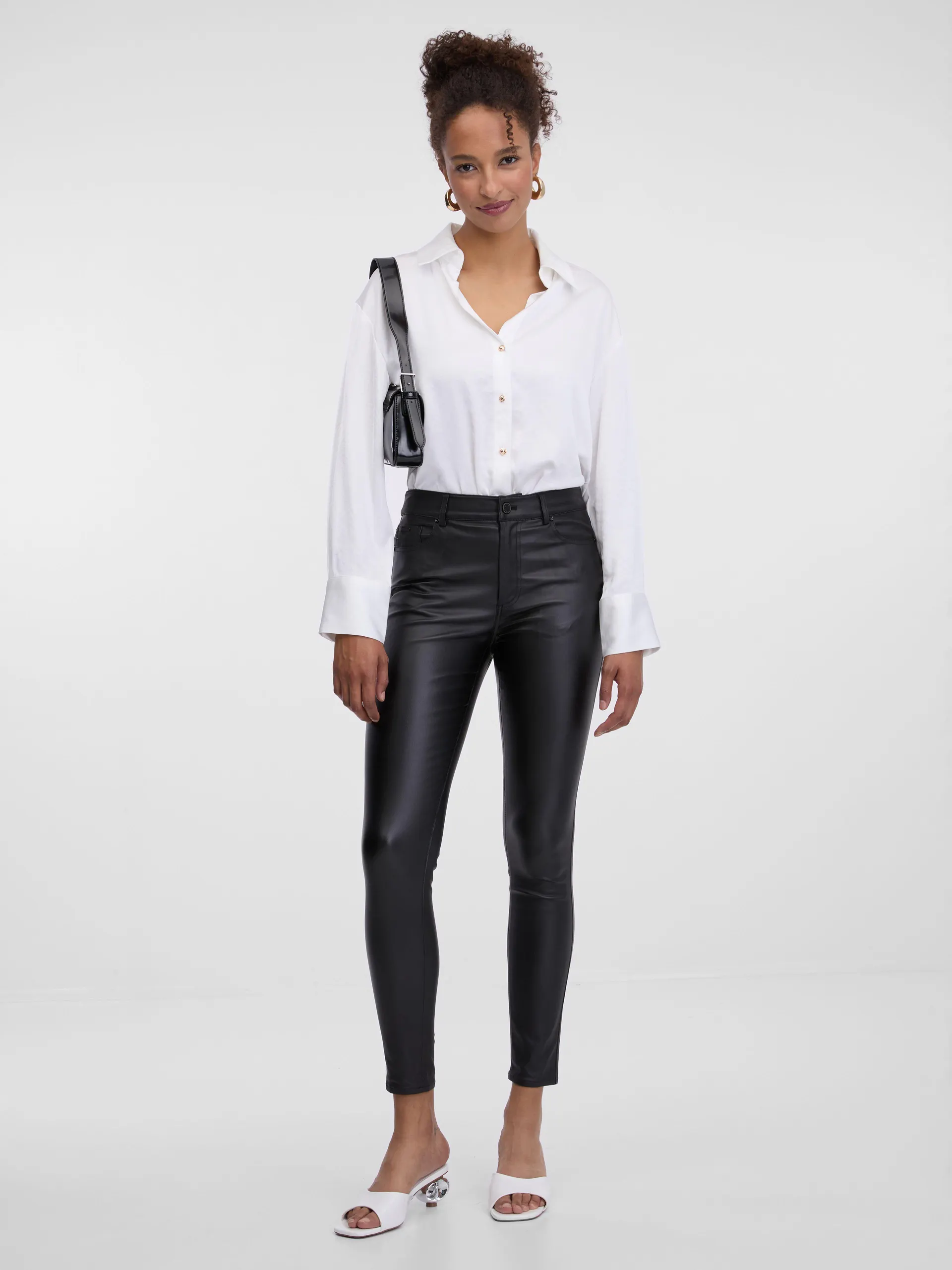 Černé dámské koženkové kalhoty ORSAY