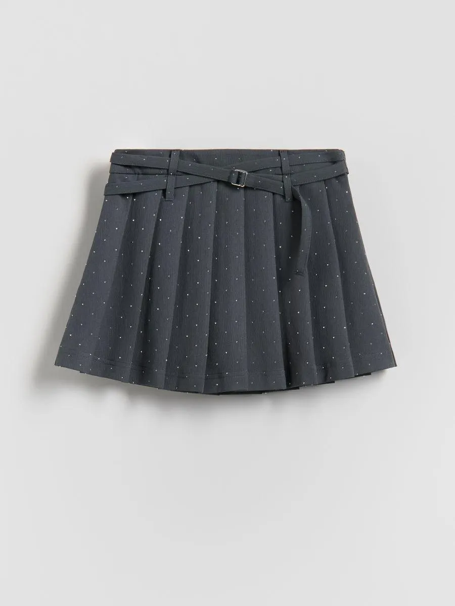 Kraťasová sukně s příměsí viskózy