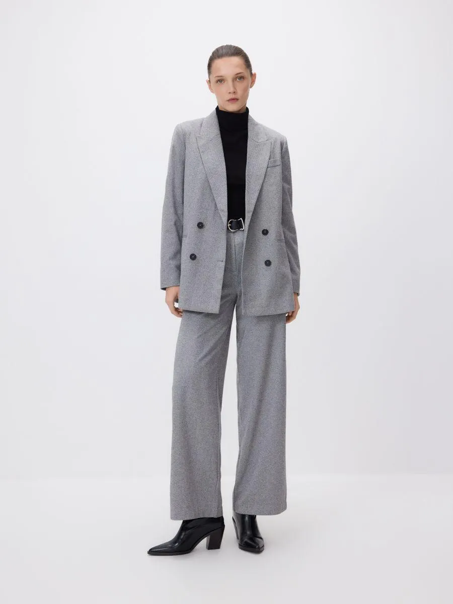 Dvouřadá sako ve vzoru rybí kosti