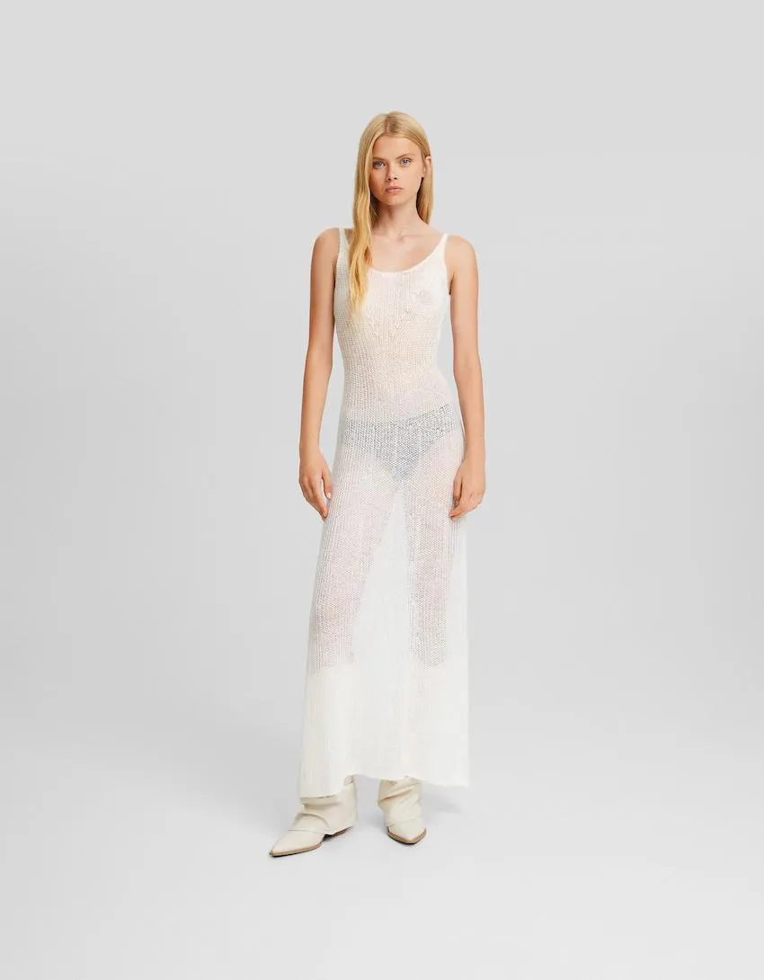 Dlouhé šaty na ramínka s ažurovým úpletem