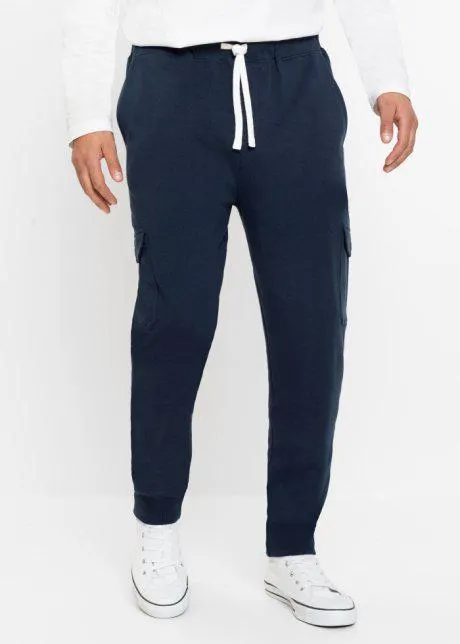 Sportovní kalhoty s cargo kapsami