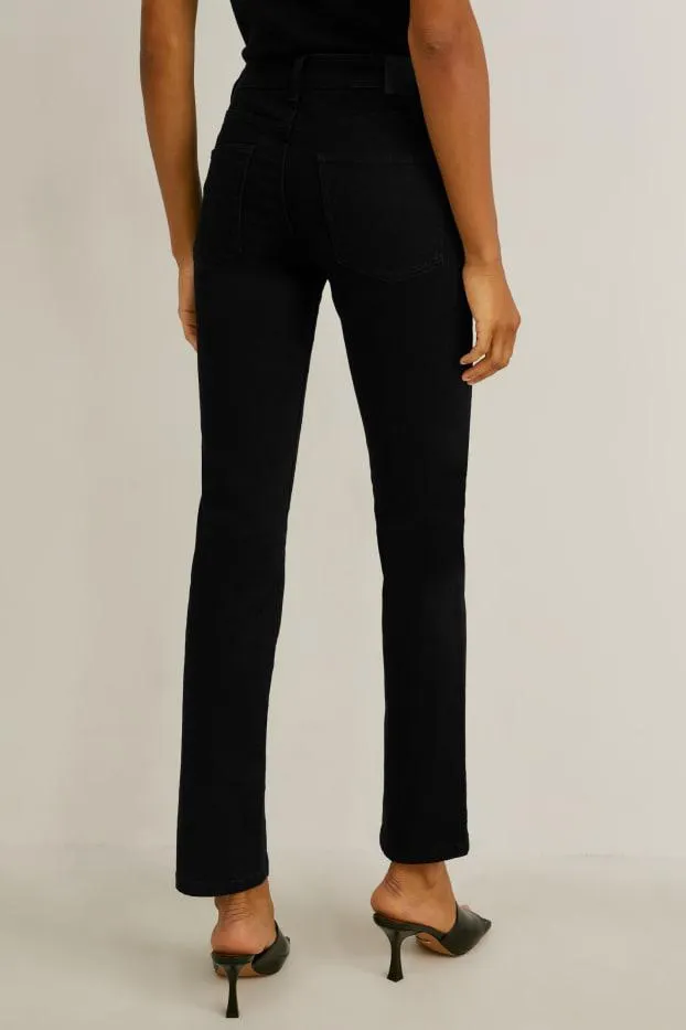 Straight jeans - mid waist