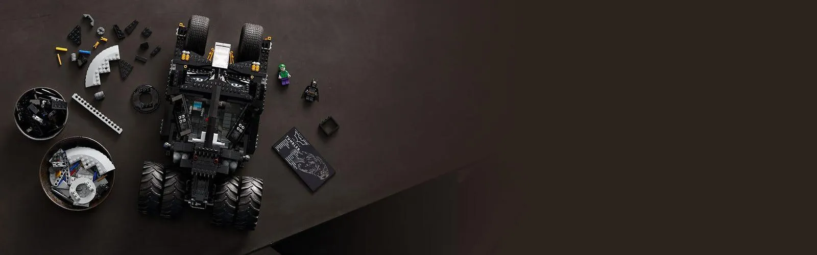 LEGO® DC Batman™ Batmobile™ Tumbler