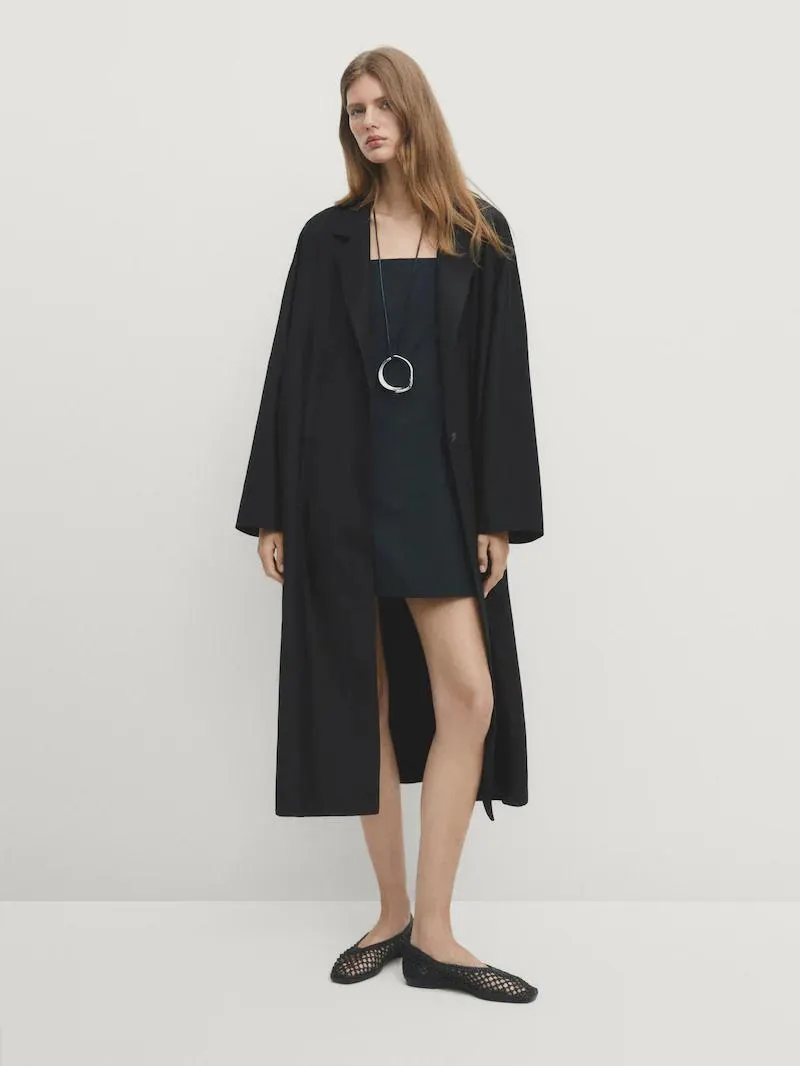 Gabardina fluida negra