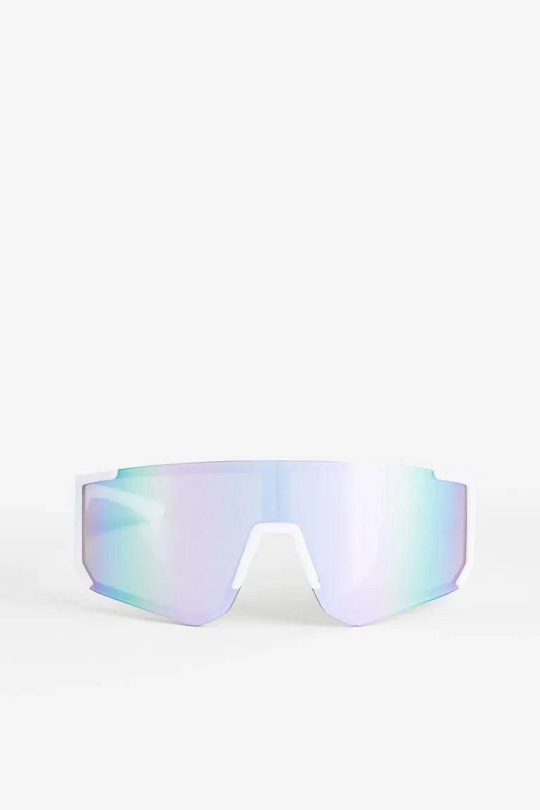 Sports sunglasses