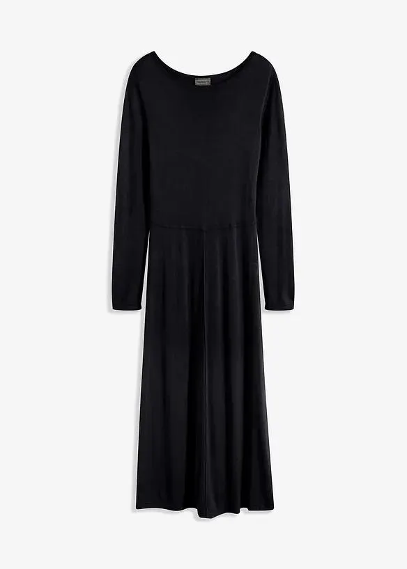 Pletené dlouhé šaty