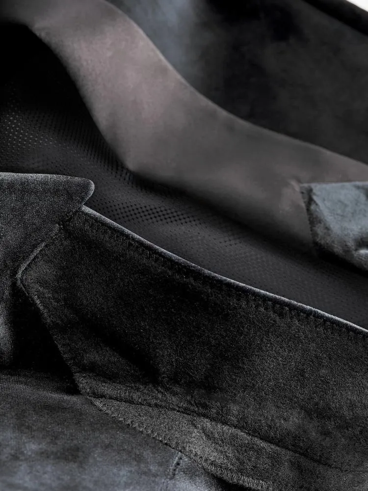 Černý - Dvouřadý sametový blejzr zúženého střihu