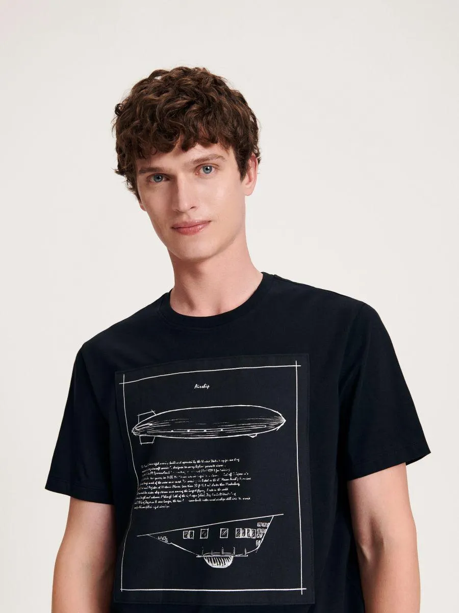 Tričko střihu regular s potiskem