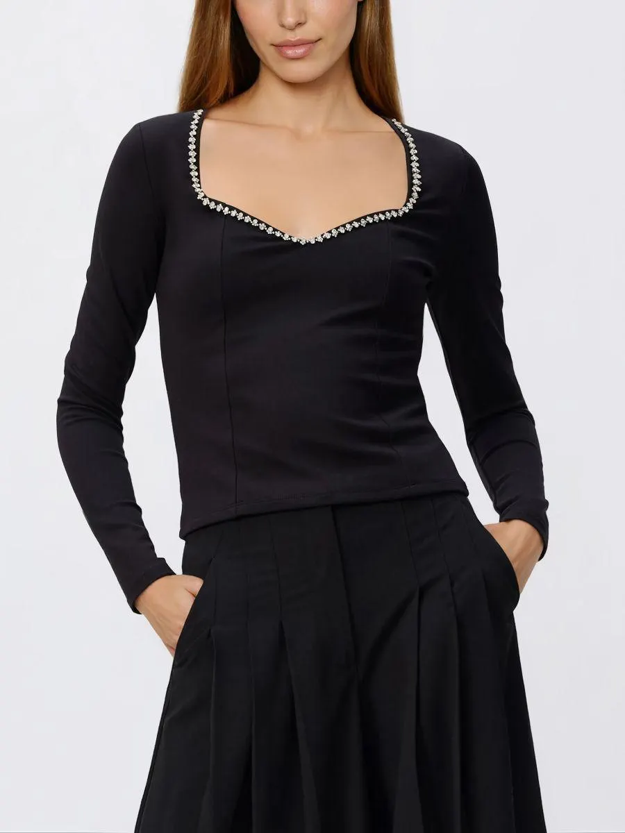 Halenka s lesklým zdobením