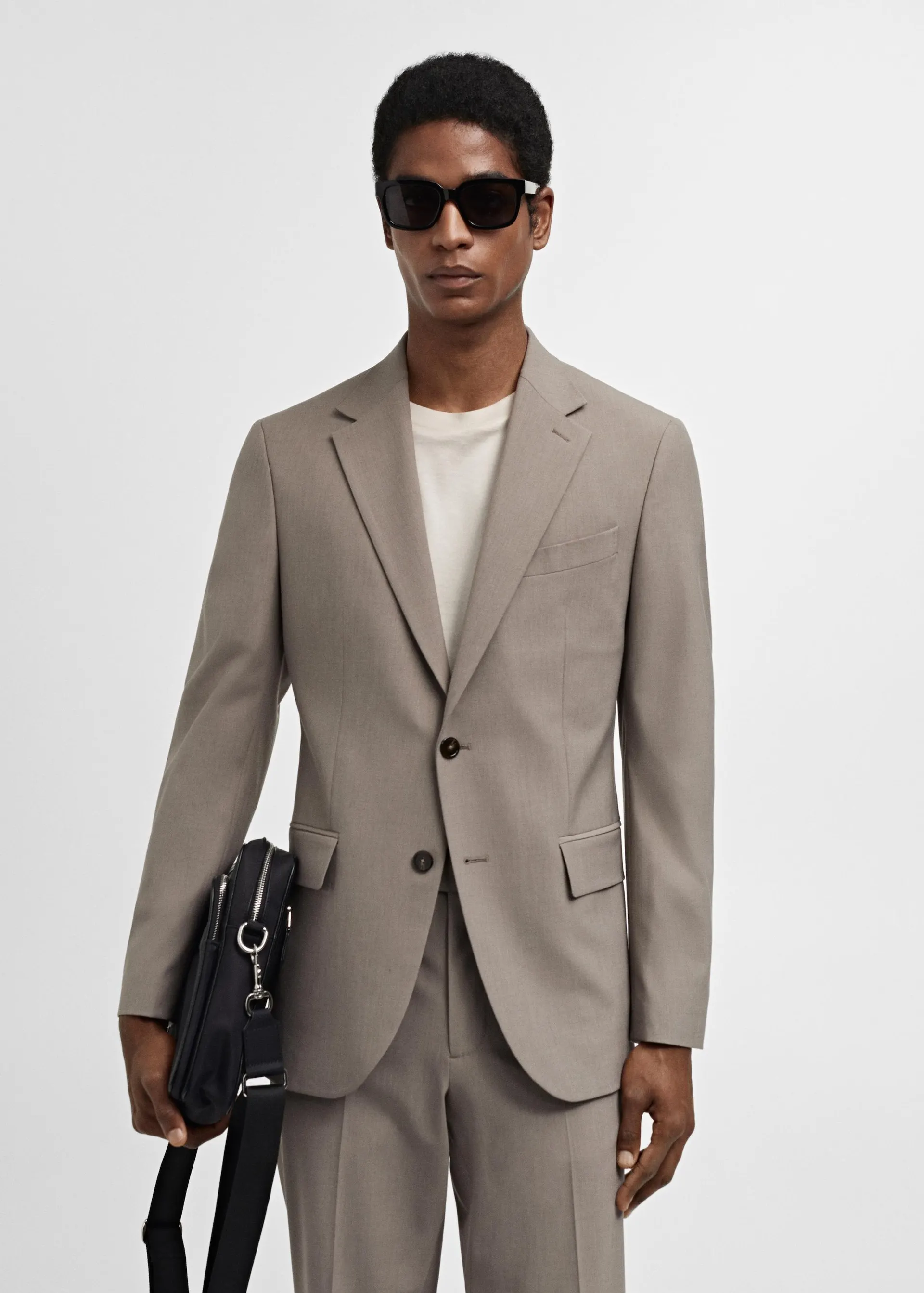 Oblekové sako slim fit z chladné vlny