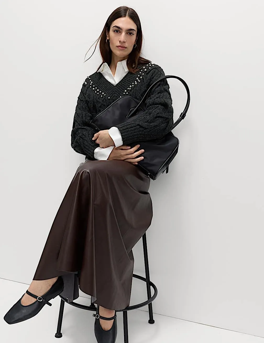 Svetr s copánkovým vzorem, s vlnou alpaka a výstřihem do V