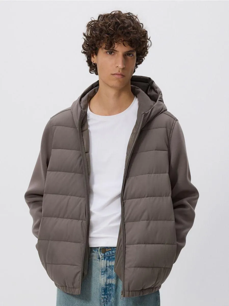 Prošívaná bunda s kapucí