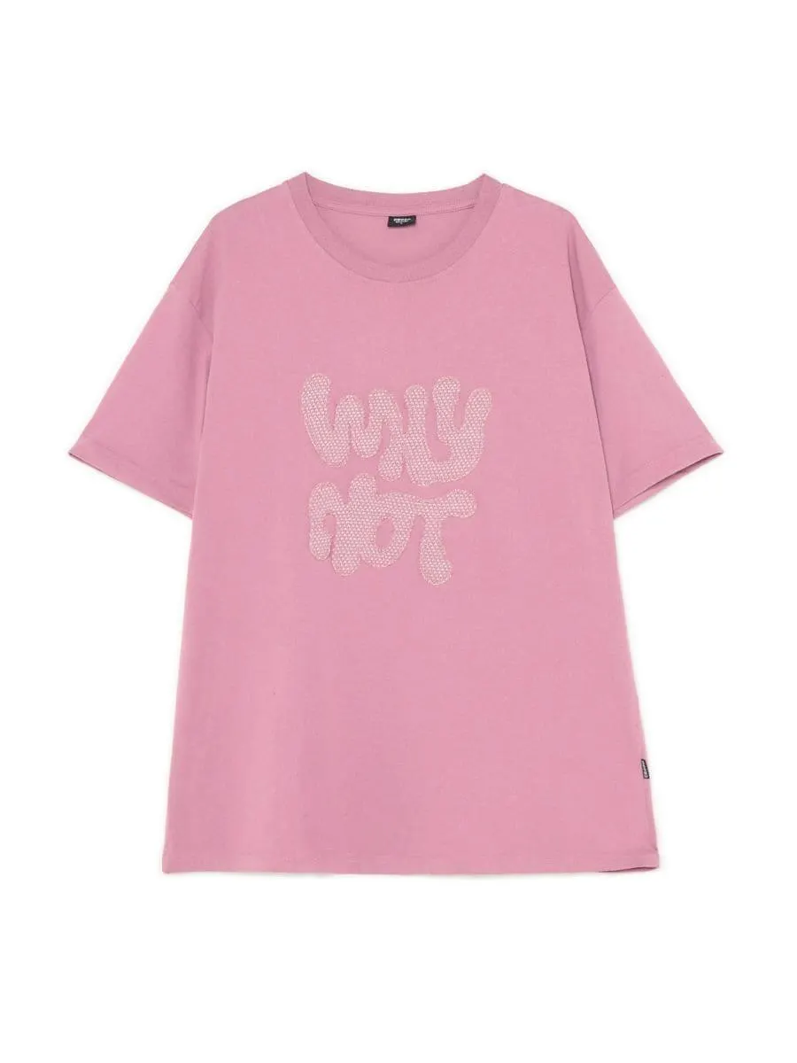 Tričko s ozdobnou výšivkou