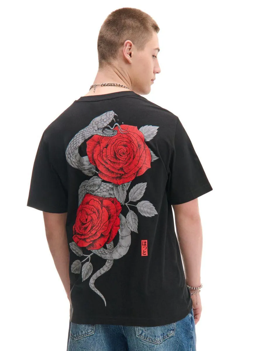 Tričko s potiskem a výšivkou