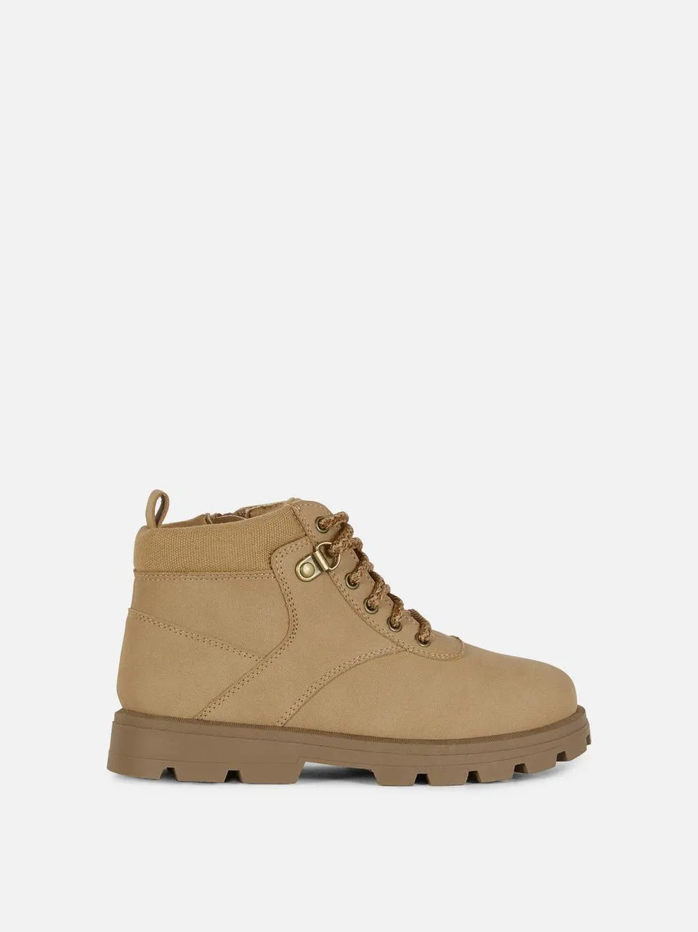 Šněrovací kotníkové boty