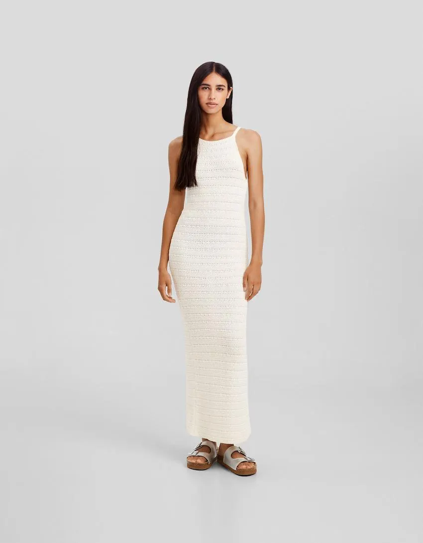 Úpletové midi šaty se sportovním výstřihem