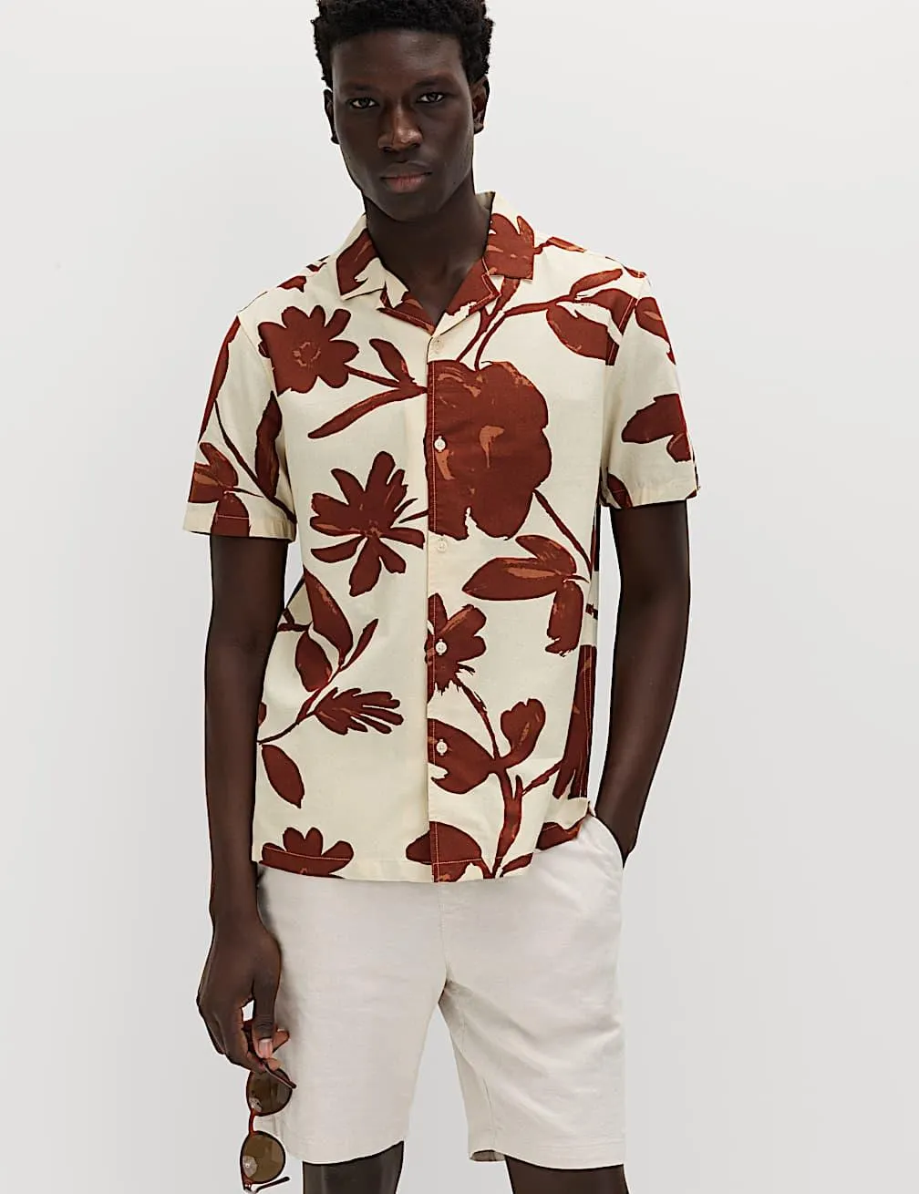 Košile klasického střihu s krátkým rukávem, z čisté bavlny