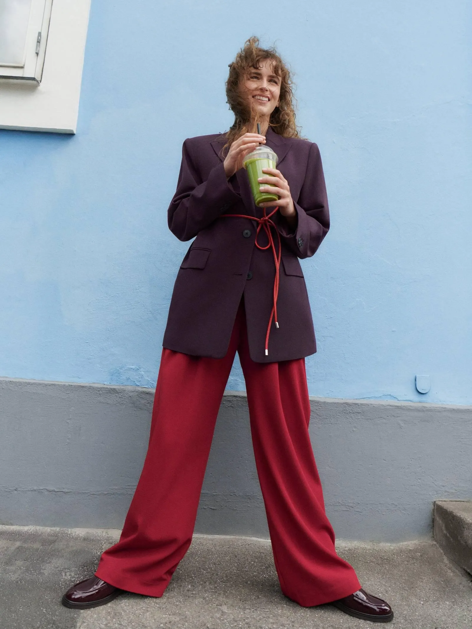 Kalhoty s širokými nohavicemi