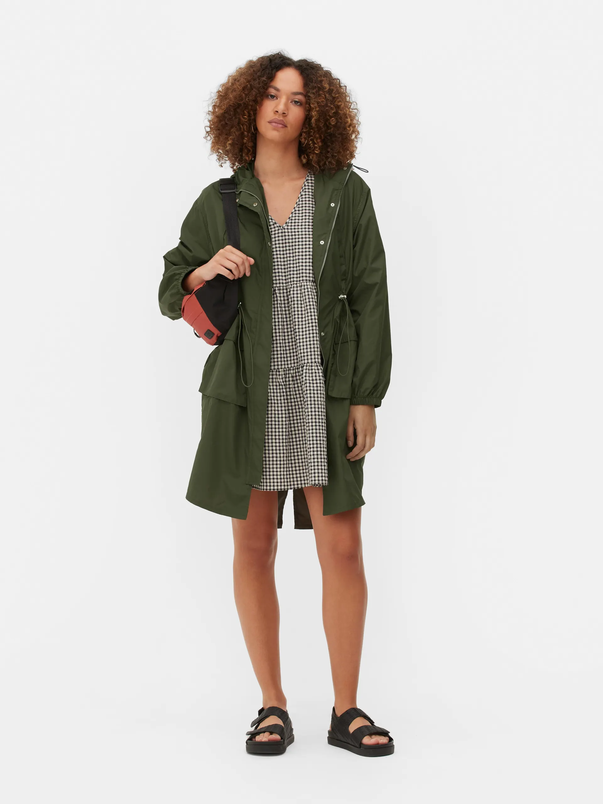 Lehká parka s kapucí