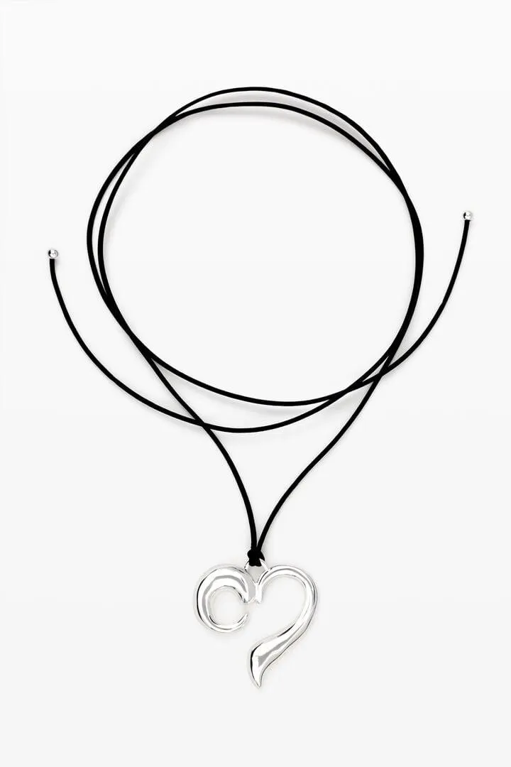 PŘÍVĚSEK SRDCE ŠŇŮRKA ZALIO